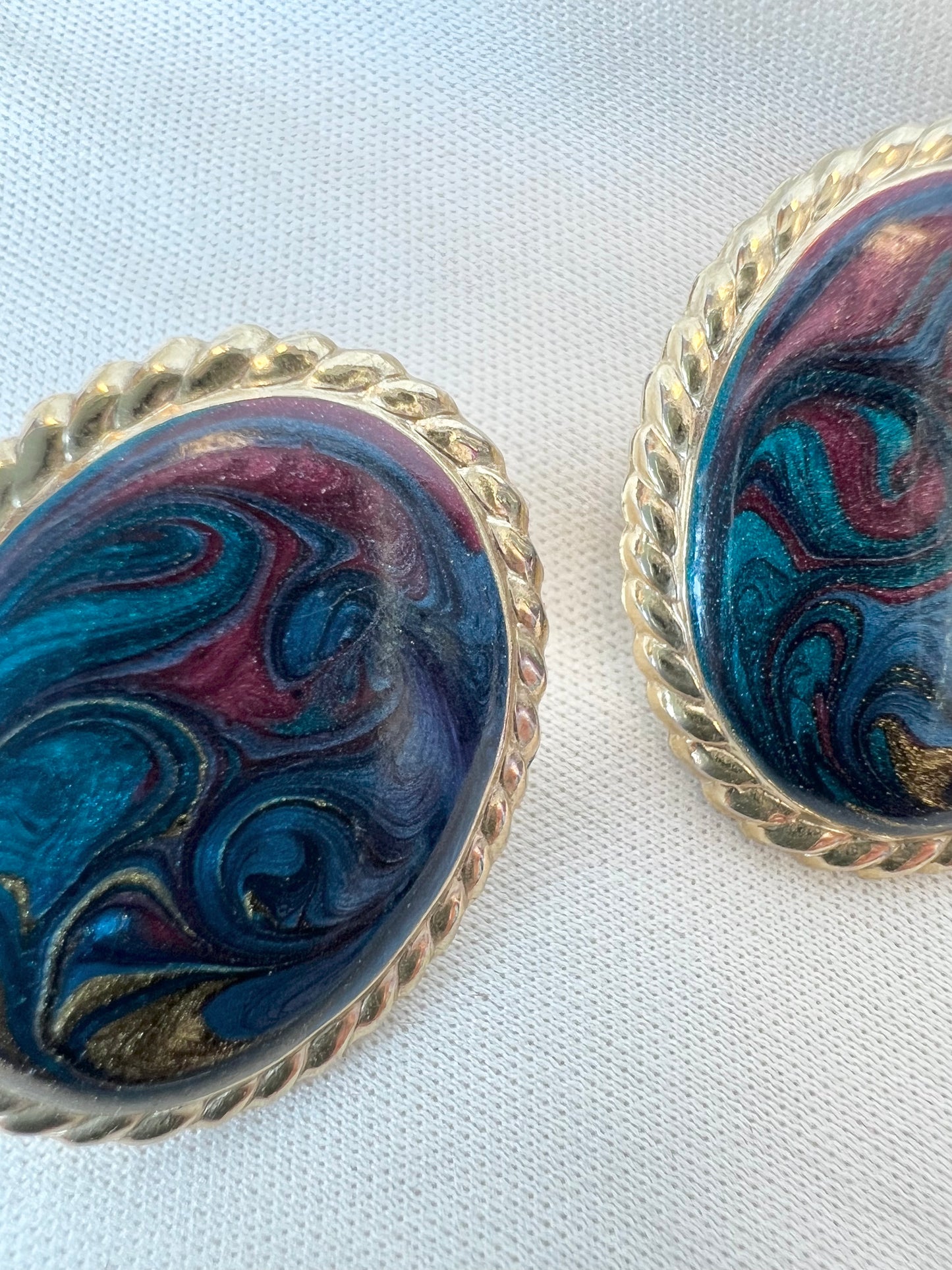 Multicolor Swirl Oval Earrings