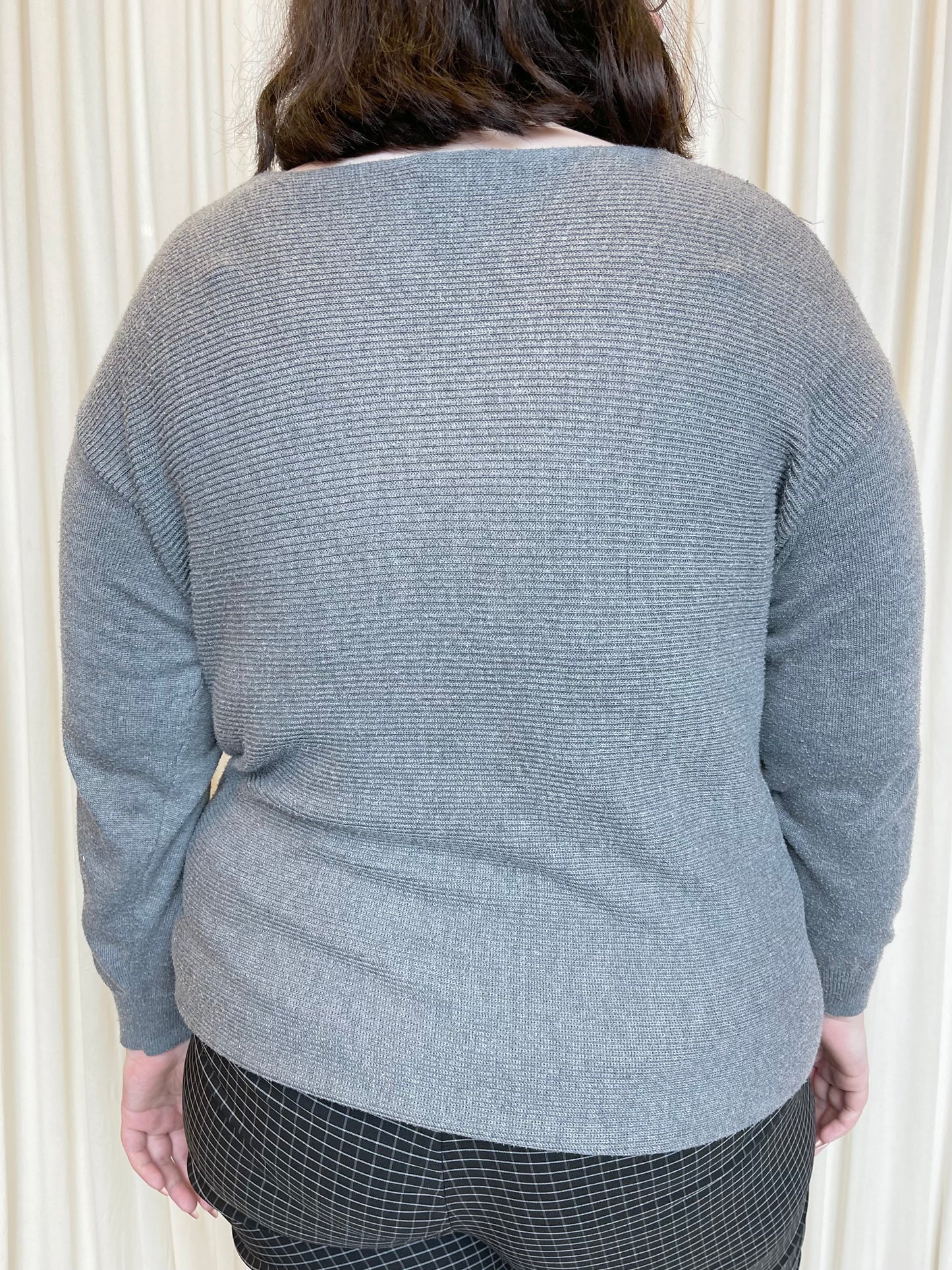 Gray Ribbed Sweater - X-Large